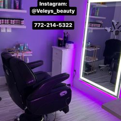 Official Salon and Spa - Hair
Lashes
