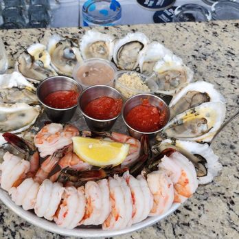 Fat Tuna - Oysters and shrimp raw bar - Seafood Near Me - Waterford, Connecticut Fat Tuna - Oysters and shrimp raw bar - Seafood Near Me - Waterford, Connecticut