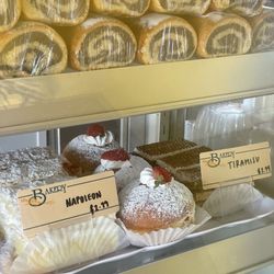 Grand Polish Bakery - Pastries - yum