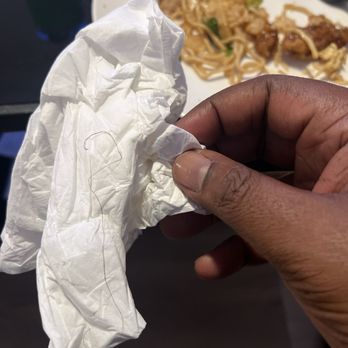 Yang Chow - Hair pulled out of my orange chicken - Chinese Near Me - Los Angeles, California Yang Chow - Hair pulled out of my orange chicken - Chinese Near Me - Los Angeles, California