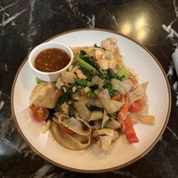 Drunken Noodle