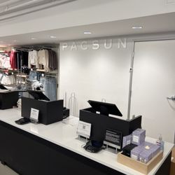 PacSun