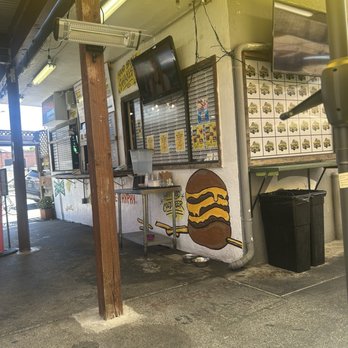 Sideshow Kitchen - The menu hut where they cook at. - Burgers Near Me - Oakland, California Sideshow Kitchen - The menu hut where they cook at. - Burgers Near Me - Oakland, California