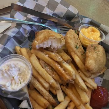 Gunselman's Tavern - Fish & Chips (I had already dug in) - Bars Near Me - Fairview Park, Ohio Gunselman's Tavern - Fish & Chips (I had already dug in) - Bars Near Me - Fairview Park, Ohio