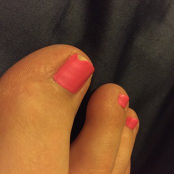 K & K Nails - Chipped! After less than a week. Plus two of my no-chip finger nails chipped too. - Nail Salons Near Me - Shorewood, Illinois