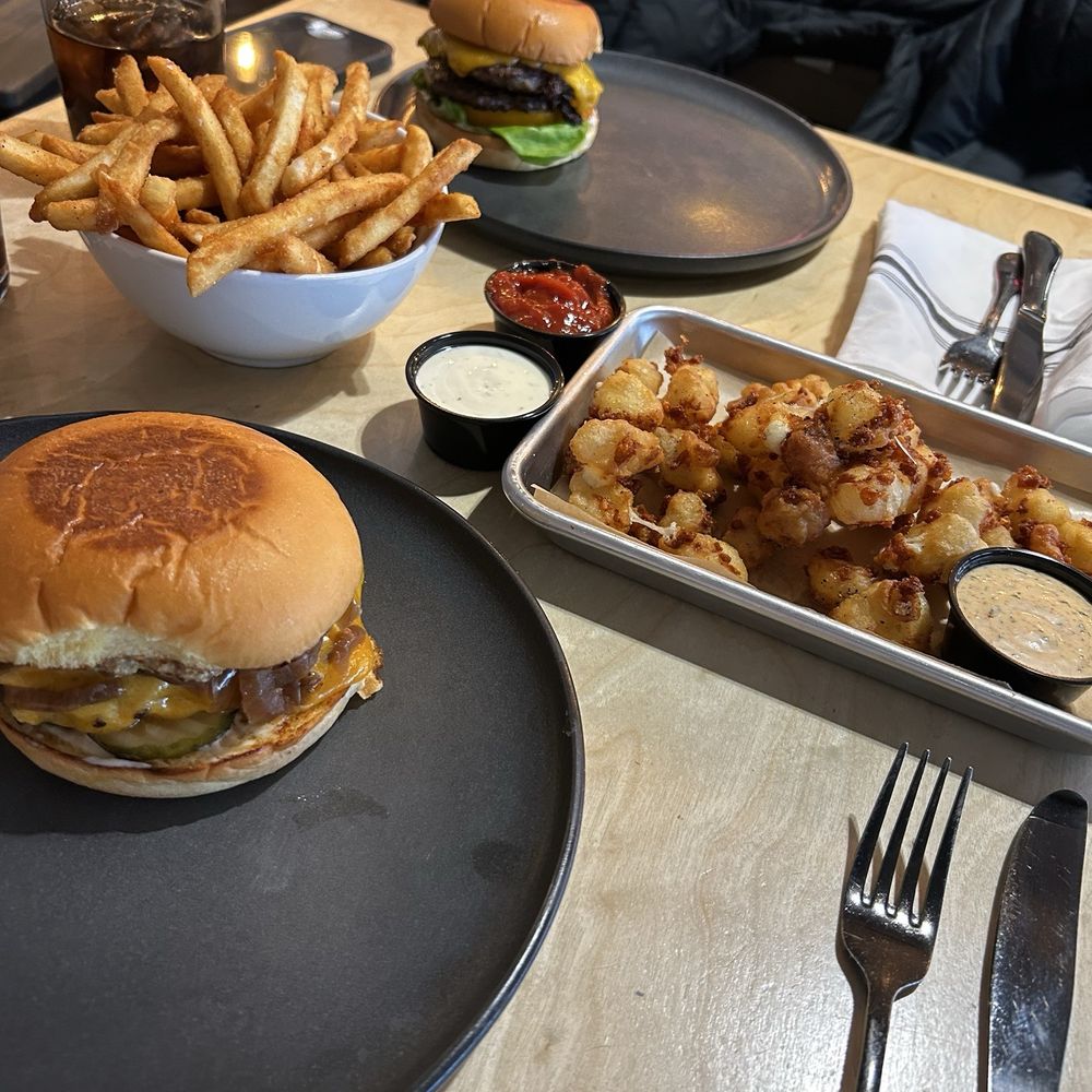 Lauter - Tried both burgers, fries & cheese curds - New American Near Me - Nashville, Tennessee Lauter - Tried both burgers, fries & cheese curds - New American Near Me - Nashville, Tennessee