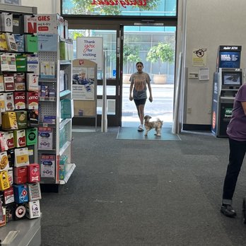 Walgreens - Unleashed dog in store - Cosmetics & Beauty Supply Near Me - San Diego, California Walgreens - Unleashed dog in store - Cosmetics & Beauty Supply Near Me - San Diego, California