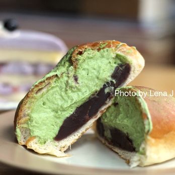 Yoon's Bakery - Red Bean Matcha Cream Bread ($3.50) - filled with matcha whipped cream and red bean paste. I liked the filling! Bread was a tad dry though. - Bakeries Near Me - Ann Arbor, Michigan Yoon's Bakery - Red Bean Matcha Cream Bread ($3.50) - filled with matcha whipped cream and red bean paste. I liked the filling! Bread was a tad dry though. - Bakeries Near Me - Ann Arbor, Michigan
