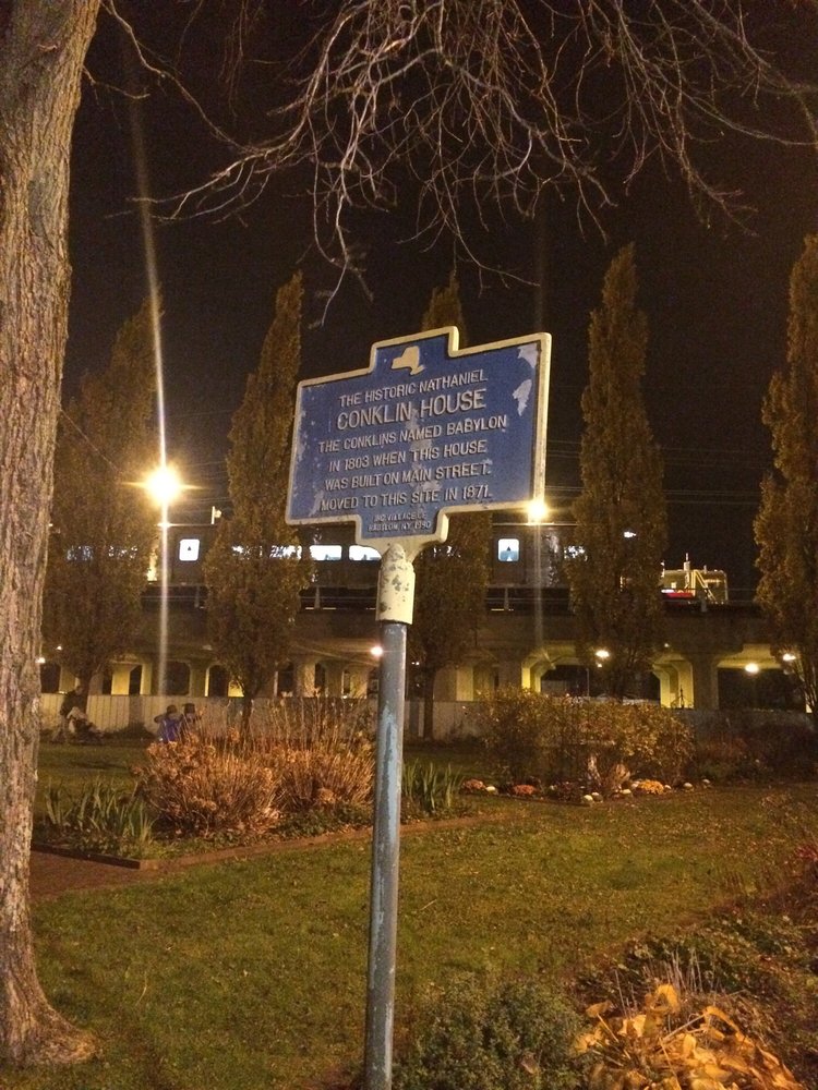 NATHANIEL CONKLIN HOUSE Updated August 2024 280 Deer Park Ave