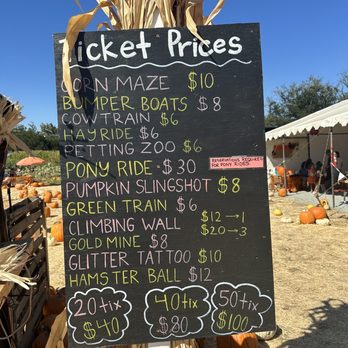 Queens Pumpkin Patch - Pumpkin Patches Near Me - Saratoga, California