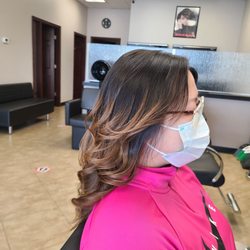 Golden Salon