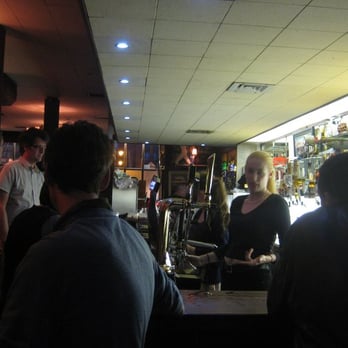 Grogans Castle Lounge - fluoros galore! - Pubs Near Me - Dublin, D Grogans Castle Lounge - fluoros galore! - Pubs Near Me - Dublin, D