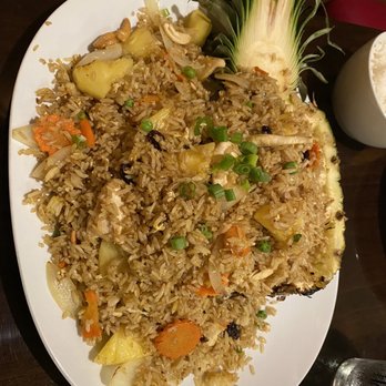Bua Thai Cuisine - K3. Pineapple Fried Rice with Jumbo Shrimp and chicken - Thai Near Me - Durham, North Carolina