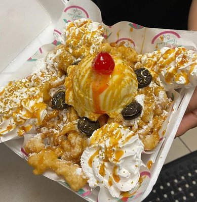 Braud's Funnel Cake Cafe by null