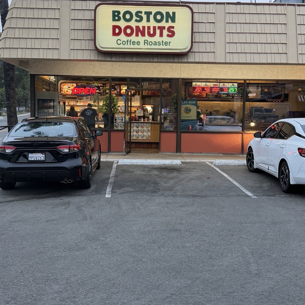 Boston Donuts - Donuts Near Me - La Habra, California