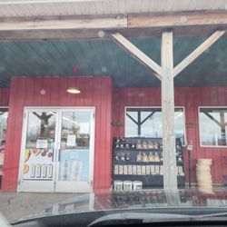 Jay's Fruit Market - Front entran