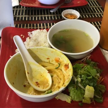 Ocha Thai Restaurant - Yellow curry, salad, rice, soup and Thai tea. - Thai Near Me - Bakersfield, California Ocha Thai Restaurant - Yellow curry, salad, rice, soup and Thai tea. - Thai Near Me - Bakersfield, California