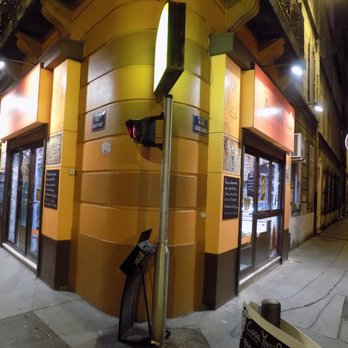 Casa Massilia - Burgers Near Me - Marseille, 13