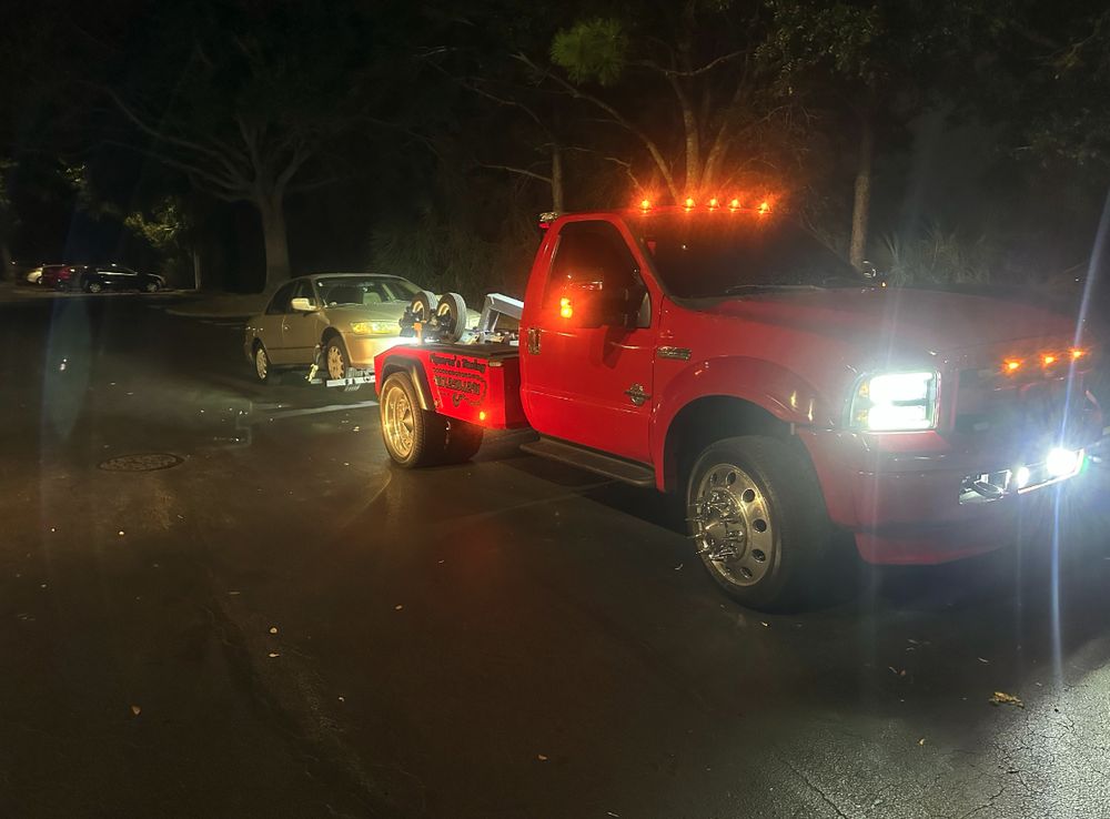 FIGUEROA’S TOWING Towing at 4763 S Conway Rd, Orlando, Florida