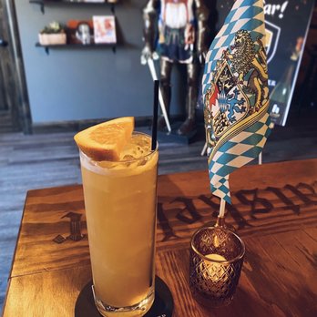 The Ratskeller - Cocktails, craft beer, unique bar - Pubs Near Me - Quincy, Illinois