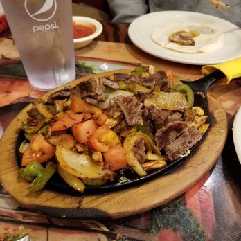 Los Panchos Mexican Restaurant - Parrillada - Mexican Near Me - Cincinnati, Ohio