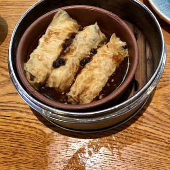 Osmanthus Dim Sum Lounge - Fresh Bean Curd Rolls 鲜竹卷 - Cocktail Bars Near Me - San Francisco, California Osmanthus Dim Sum Lounge - Fresh Bean Curd Rolls 鲜竹卷 - Cocktail Bars Near Me - San Francisco, California