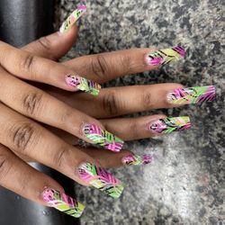 TD Nails