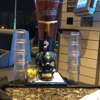 Topgolf - Modelo tower - Golf Near Me - Las Vegas, Nevada Topgolf - Modelo tower - Golf Near Me - Las Vegas, Nevada