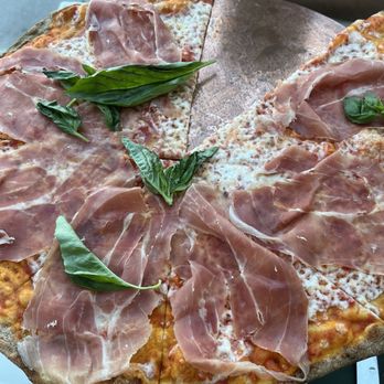 Petralunga - Pizza Near Me - Miami, Florida Petralunga - Pizza Near Me - Miami, Florida