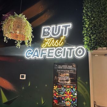 Con Azucar Cafe - Cafes Near Me - Omaha, Nebraska
