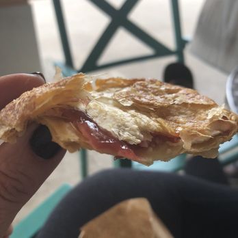 Miramar Bakery - Bakeries Near Me - Hollywood, Florida