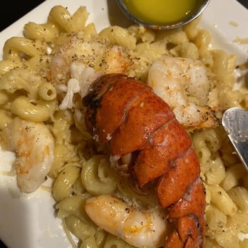 Red Dog Bar / Bistro - Seafood Mac & Cheese...sooooo delish! - Bars Near Me - Piney Creek, North Carolina
