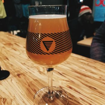 Homes Brewery - Matcha Mango sour. Very unique concept, well executed. Liked it so much I went back for a full pour after my flight. - Breweries Near Me - Ann Arbor, Michigan