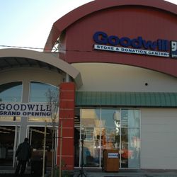Goodwill Southern California Retail Store & Donation Center