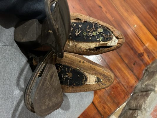 The Clothing Warehouse by null