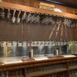 ØL Beercafe & Bottle Shop - 18 taps.