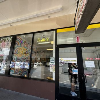 Double Three - Double Three storefront - Ice Cream & Frozen Yogurt Near Me - Honolulu, Hawaii