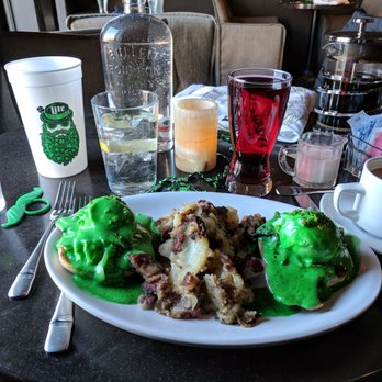 Rotunda Brew Pub - Irish Eggs Benedict (Saint Patrick's Day Special) - New American Near Me - Hershey, Pennsylvania Rotunda Brew Pub - Irish Eggs Benedict (Saint Patrick's Day Special) - New American Near Me - Hershey, Pennsylvania