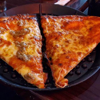 Windy City Pizza - Pizza Near Me - Delray Beach, Florida Windy City Pizza - Pizza Near Me - Delray Beach, Florida
