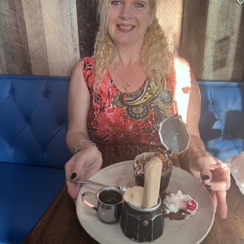 KOW Restaurant - Tiramisu - Comfort Food Near Me - Miami, Florida