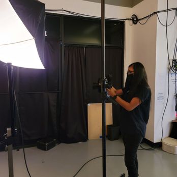 Prestige by Lifetouch - Jhermaine doing her thing - Event Photography Near Me - Waipahu, Hawaii Prestige by Lifetouch - Jhermaine doing her thing - Event Photography Near Me - Waipahu, Hawaii