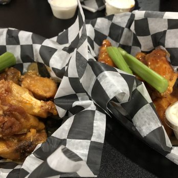 First Down Sports Bar & Grill - Traditional Chicken Wings (mango habanero and spicy garlic butter) - Sports Bars Near Me - Arlington, Virginia