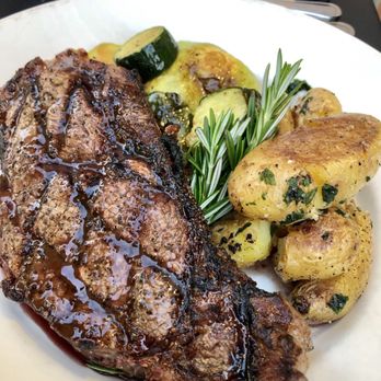 Magpie Cafe - Steak - New American Near Me - Sacramento, California Magpie Cafe - Steak - New American Near Me - Sacramento, California