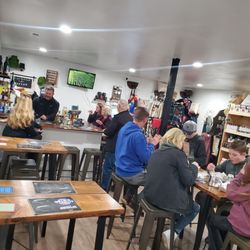 Willie's Phillys - Indoor seating