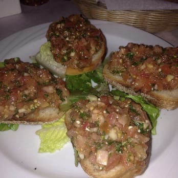 La Scarola - The bruschetta has this fresh lime taste yet the crunchy bread stays crunchy! Huge portions! - Italian Near Me - Chicago, Illinois La Scarola - The bruschetta has this fresh lime taste yet the crunchy bread stays crunchy! Huge portions! - Italian Near Me - Chicago, Illinois
