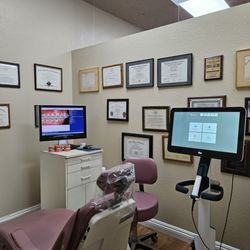 Steve S Lee, MS, DDS - Consultation Exam Room