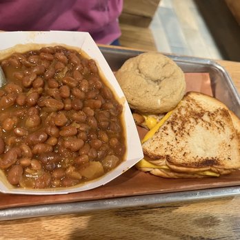 Creekside BBQ - Kids grilled cheese with beans and cookie - Barbeque Near Me - Pelham, Alabama Creekside BBQ - Kids grilled cheese with beans and cookie - Barbeque Near Me - Pelham, Alabama