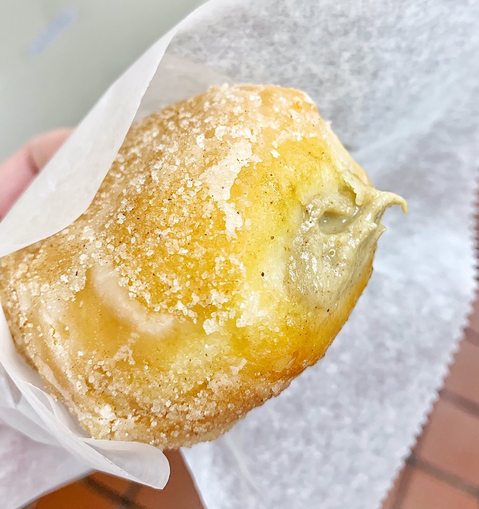Hoover's Bakery Logo