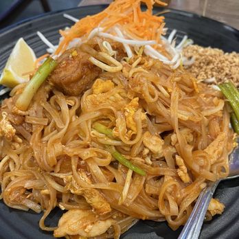 Andaman Thai - Pad Thai well done with it's taste - Thai Near Me - Walnut Creek, California Andaman Thai - Pad Thai well done with it's taste - Thai Near Me - Walnut Creek, California