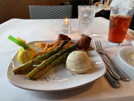 The Catch Seafood and Oyster Bar by null